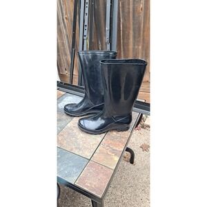 TIME AND TRU Women's Black Rubber Rain Boots 6